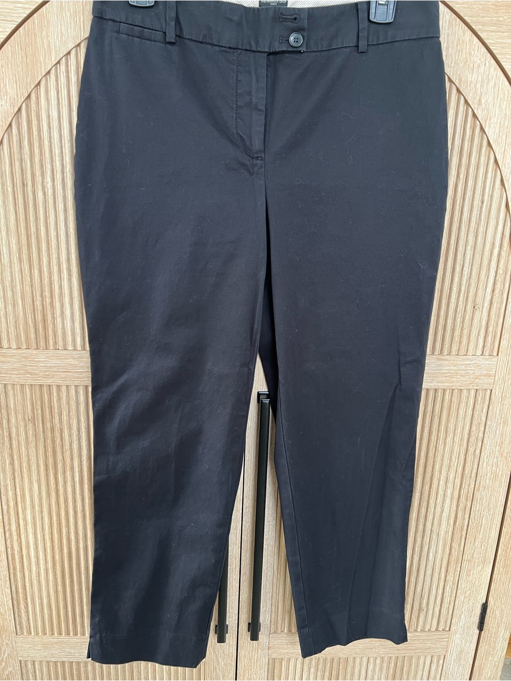 Talbots Black Perfect Crop Curvy cropped Pants Sz 4 - Picture 2 of 10